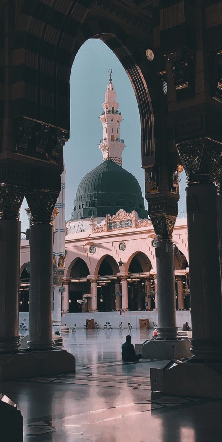 nabawimosque.jpg
